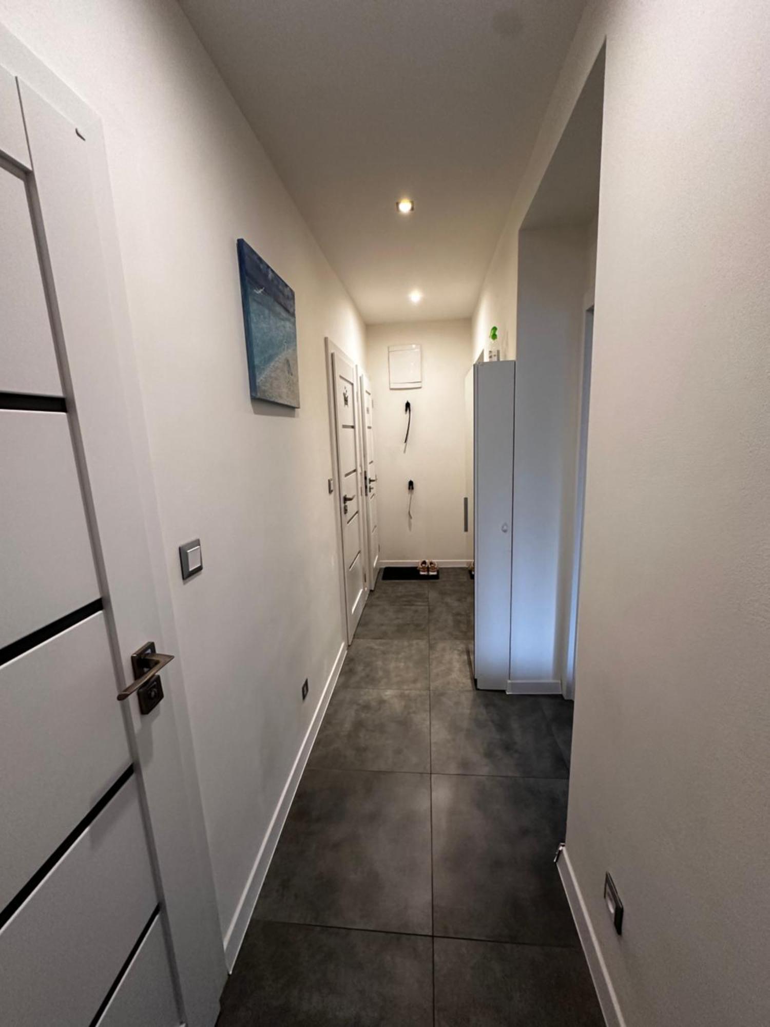 We Apartment - Close To The Center & City View, Self Check-In 24H Banská Bystrica Exteriör bild